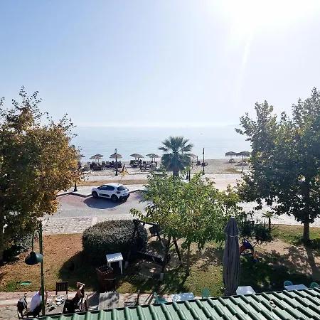 Sophia Seaview & Restaurant Apartment *