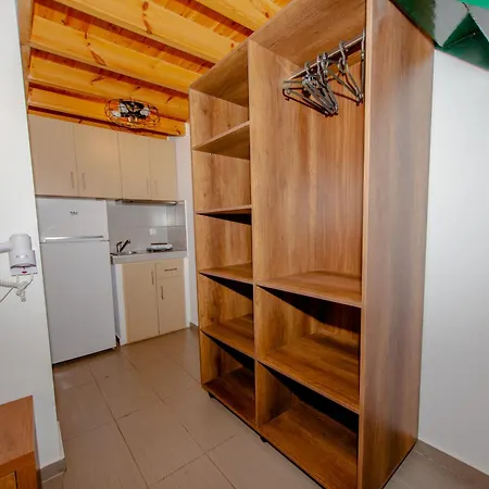 Apartment Sophia Seaview & Restaurant Nea Vrasna