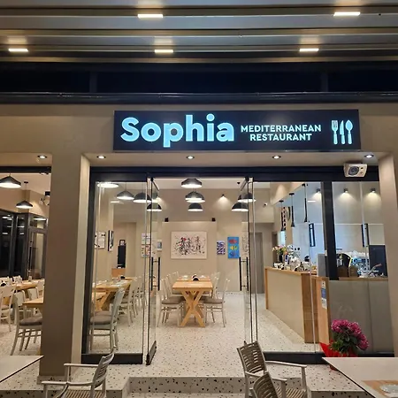 Apartment Sophia Seaview & Restaurant